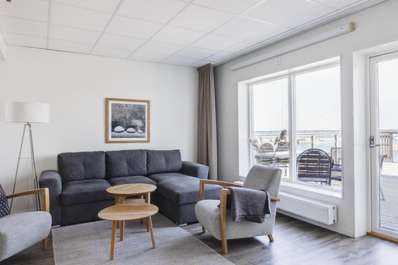 Hotell Hamnen Farjestaden Exterior photo